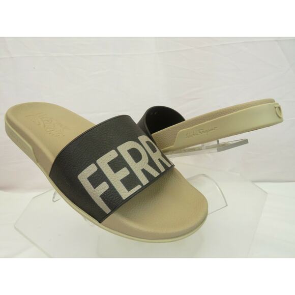 SALVATORE FERRAGAMO AMOS DARK BROWN RUBBER LETTERING LOGO SANDALS SLIDES 10 M main image 11